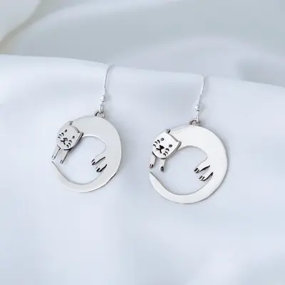 Curled Up Cat Earrings