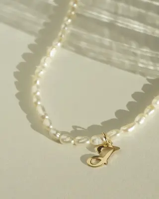 Quincy Initial Necklace | Metal Color: Gold | Style: J