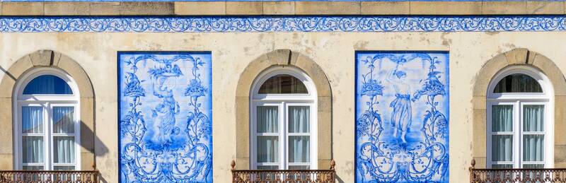 Highlights of Aveiro: A Walking Tour of Portugal’s Art Nouveau Capital