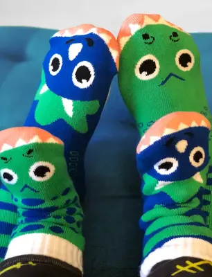 T-REX & TRICERATOPS MATCHY MISMATCHY SOCKS SET | 2nd Pair: ADULT SMALL | 1st Pair: ADULT SMALL