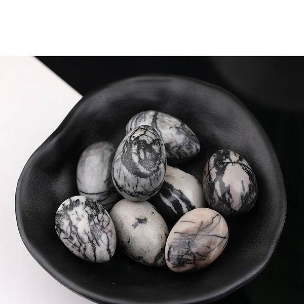 Natural Netstone Egg Figurines Statues for Home Office Desktop Decoration