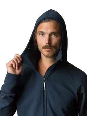 M's Mono Air Houdi | Color: true black | Size: L