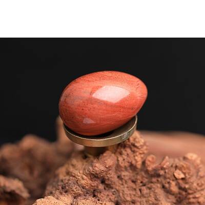 Natural Red Jasper Egg Figurines Statues for Home Office Desktop Decoration
