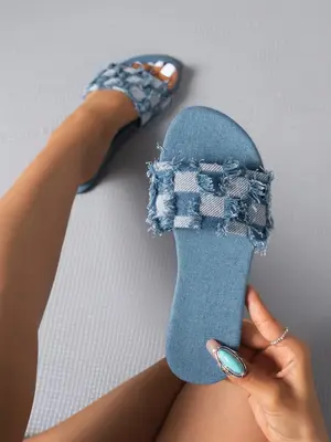 Fashion Plaid Print Slide Sandals for Women, Girls Birthday Gift, 2024 New Style Casual Comfortable Home Slippers for Summer,...