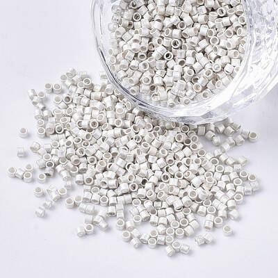 11/0 Grade A Glass Seed Beads