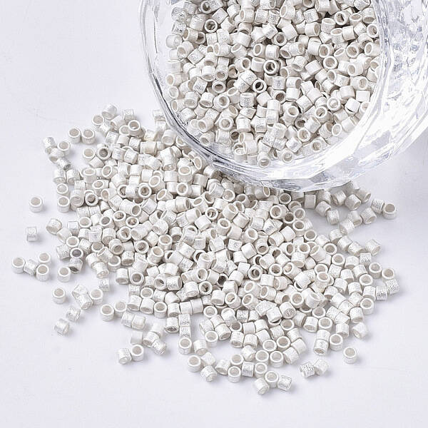 11/0 Grade A Glass Seed Beads