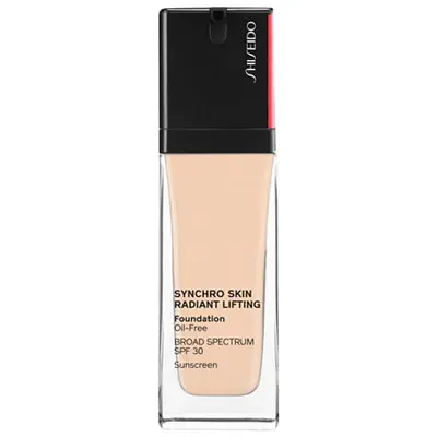Shiseido Synchro Skin Radiant Lifting foundation 130