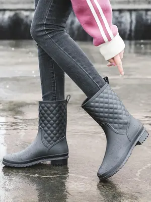 Women's Solid Color Slip-on Rain Boots, 1 Pair PVC Non-slip Waterproof Mid-calf Boots for Women & Girls, Perfect for Students...