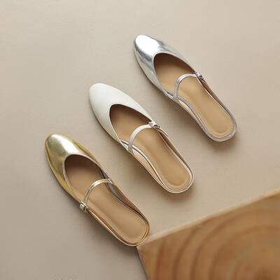 CHIKO Kasie Round Toe Block Heels Clogs/Mules Shoes