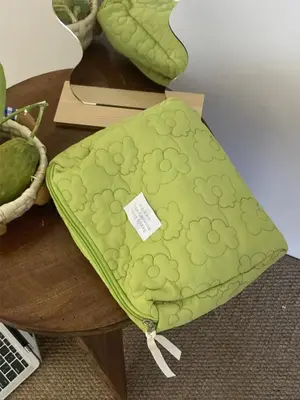 Summer Quilted Travel Cosmetic Bag, Waterproof Travel Makeup Bag, Large Toiletry Bag, Designer Bags Cosmetic Storage Bag, Bat...