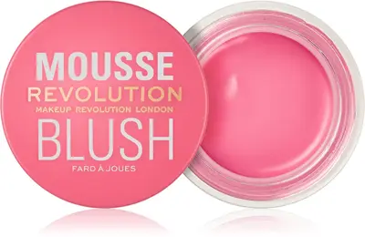 Makeup Revolution Mousse blush Squeeze Me Soft color Pink 6 g