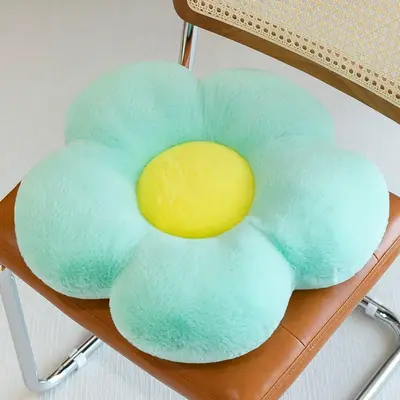 Daisy Flower Design Plush Seat Cushion, 1 Count Cute Throw Pillow for Sofa, Chair Cushion for Home School Office