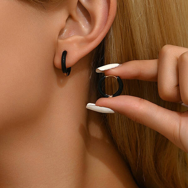 Stylish Stainless Steel Multi-color Circle Geometric Earrings for Women Casual Wear