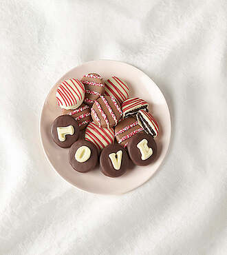 Love Belgian Chocolate Covered OREO Cookies - FedEx