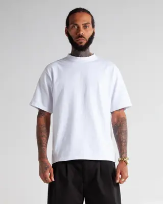 Max Heavyweight Cropped Tee