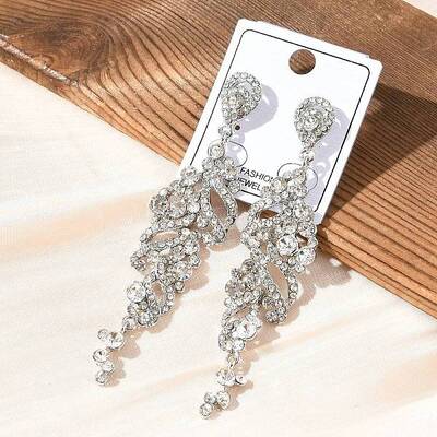 Zinc Alloy Rhinestone Tassel Stud Earring for Women