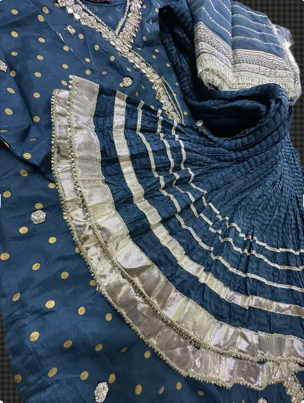 pakistan dress for Eid #Elegant Design with Unique Patterns and Comfortable Fit for Eid Celebration