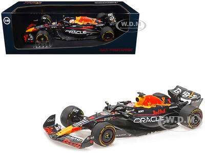 Red Bull Racing RB19 #1 Max Verstappen Oracle Winner F1 Formula One Japanese GP (2023) with Driver Limited Edition to 180 pie...