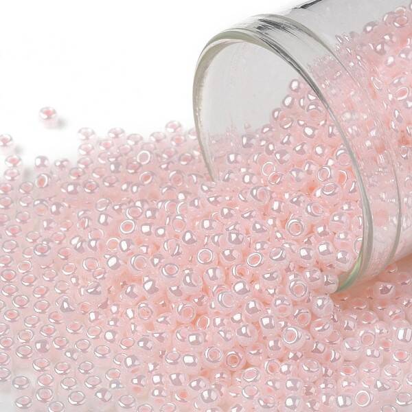 TOHO Round Seed Beads