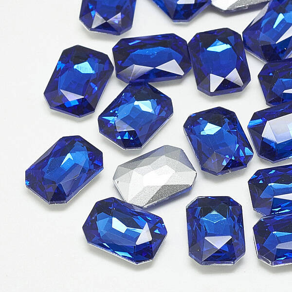 Pointed Back Glass Rhinestone Cabochons