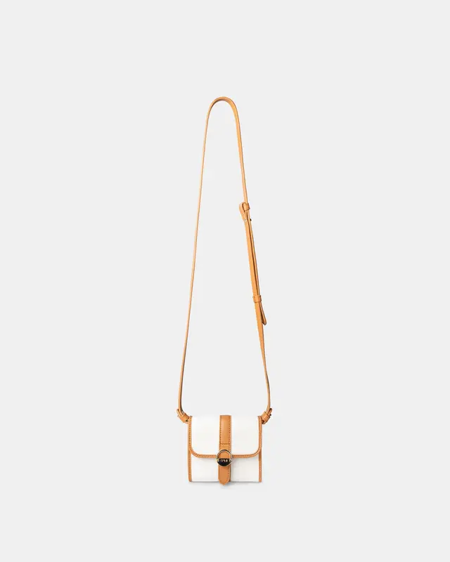 Mini Hay Square – CARAMEL | Color: Black