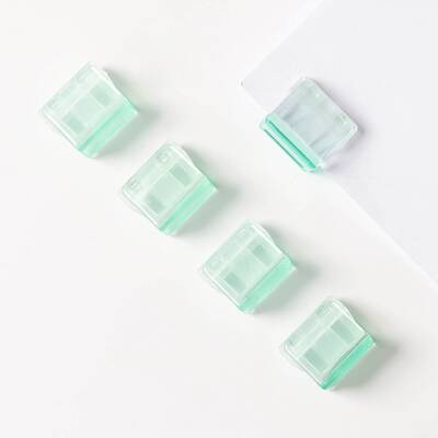 Plastic Clips