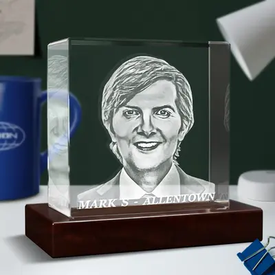 3D Memory Crystal™ - Tabletop - Square - Severance-4K HD / Custom / Mini