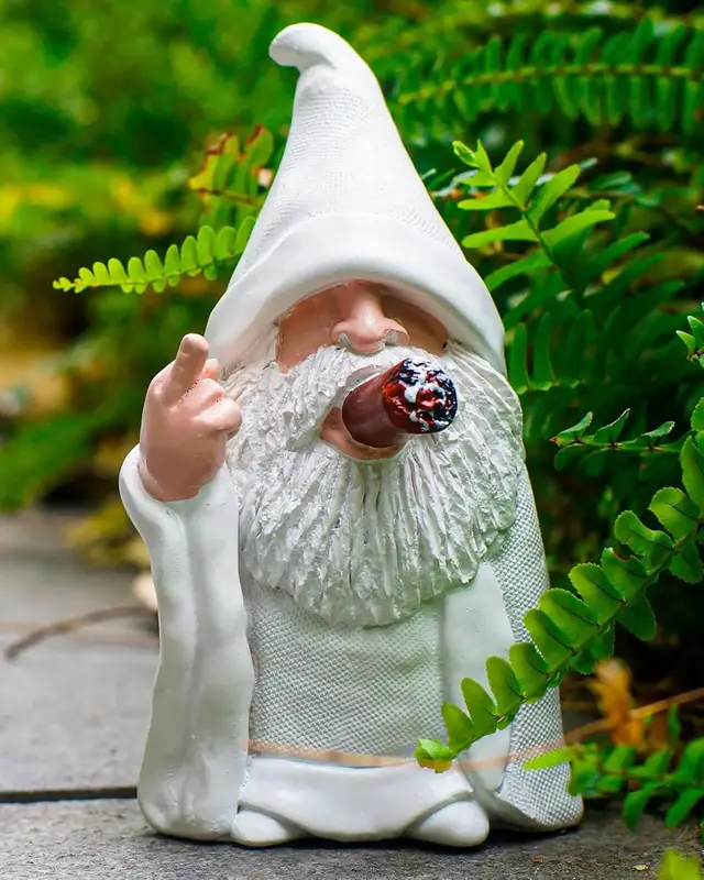 Funny Garden Gnomes, 5.9 Inch Pipe Garden Gnome, Naughty Gnomes Decorations for Home Outdoor Patio Lawn Yard Garden Statues D...