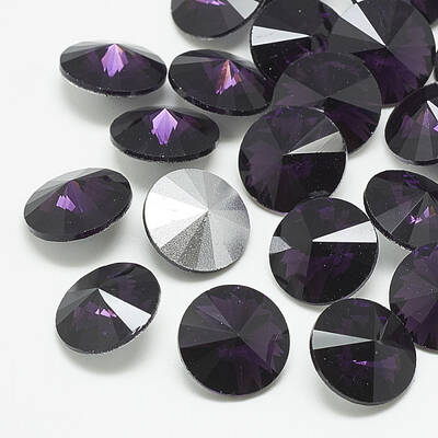 Pointed Back Glass Rhinestone Cabochons