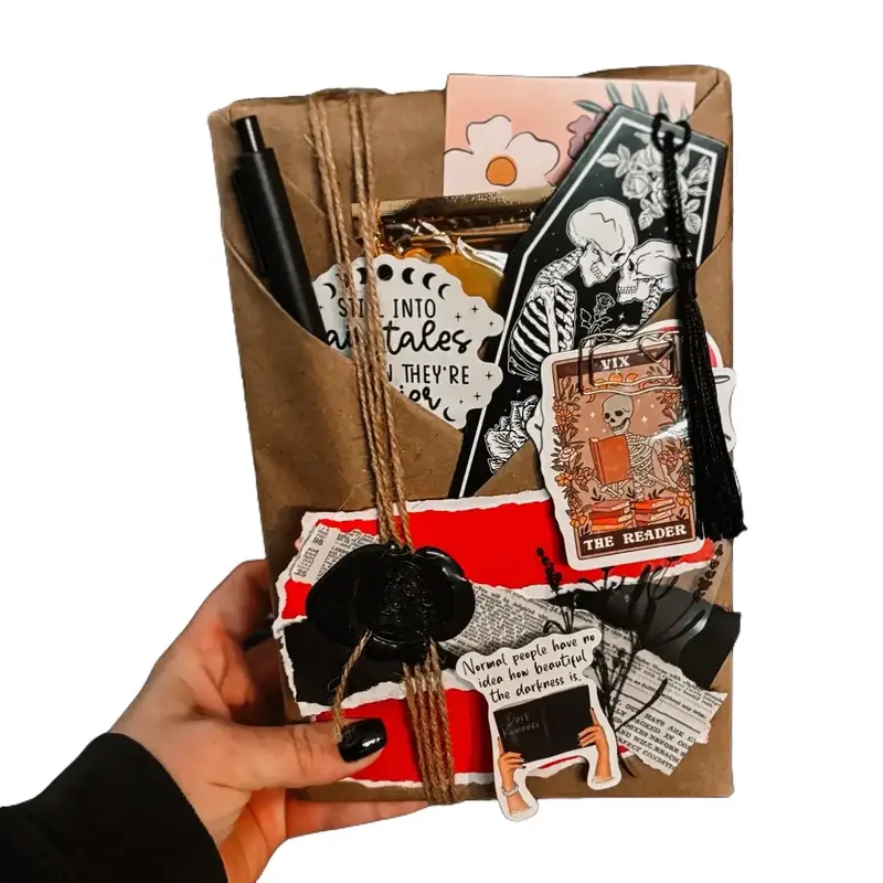 Blind Date with a Book | D A R K ROMANCE