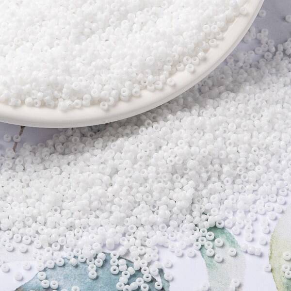 MIYUKI Round Rocailles Beads