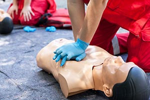 High Performance CPR Emergencies and First Aid for Lay Responders