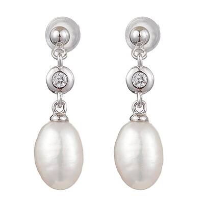 Natural Pearl Ear Studs