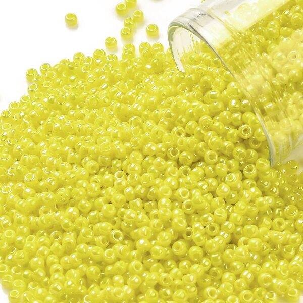 TOHO Round Seed Beads
