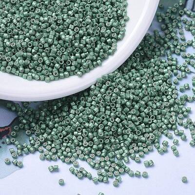 MIYUKI Delica Beads
