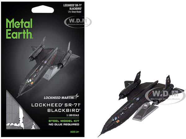 Model Kit Lockheed SR-71 Blackbird Aircraft \