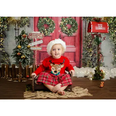 Santas Workshop Red Door Christmas Backdrop For Portrait - Aperturee