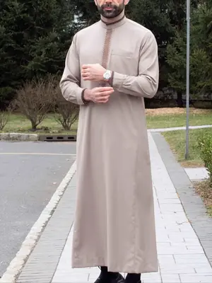 Men's Embroidered Mock Neck Robe, Loose Casual Long Sleeve Robe, Traditional Muslim Clothing for Daily Wear