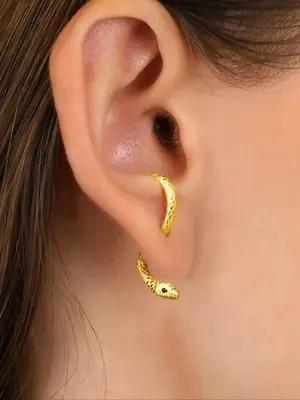 925 Sterling Silver Cute Snake Design Earrings, Fashionable Earrings for Women & Girls, Trendy All-match & Exquisite stud ear...