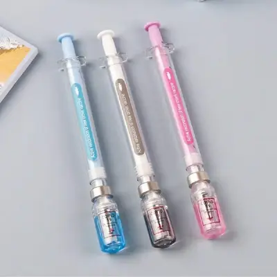 Creative Syringe Shaped Gel Pen, 3 Counts Portable 0.5mm Multi-purpose Writing Pen, Modern Funny Writing Pen for Students Off...