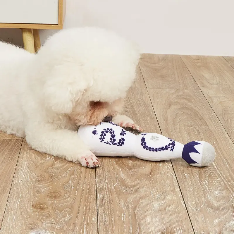 Blue and White Porcelain Wine Bottle Shape Pet Chew Toy, Pet Squeaky Plush Toy, Pet Interactive Toy, Dog & Cat Accessories, D...