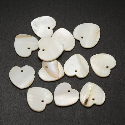 Shell Heart Pendants