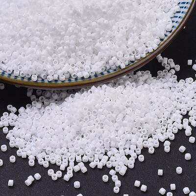 MIYUKI Delica Beads