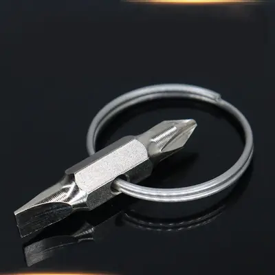 Double Head Keychain with Phillips and Flat Head, Multipurpose Keychain with Double Head Key, 1 Count Multifunctional Keychai...