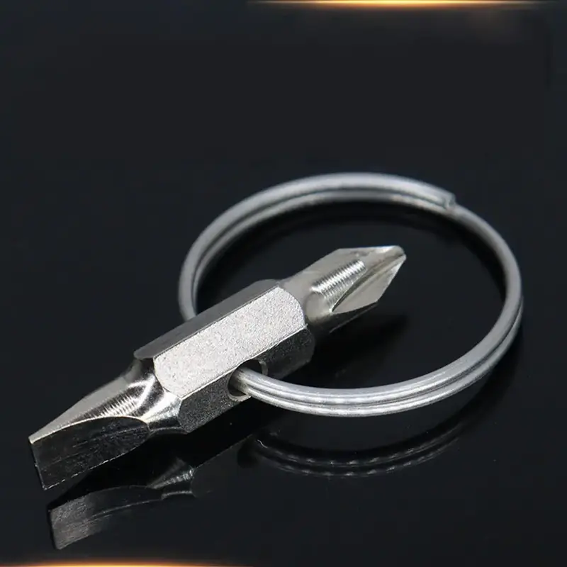 Double Head Keychain with Phillips and Flat Head, Multipurpose Keychain with Double Head Key, 1 Count Multifunctional Keychai...