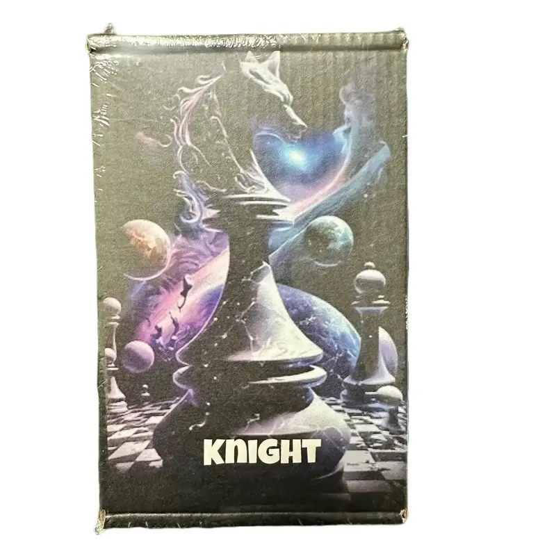 1 BOX KNIGHT NFL/NBA/MLB TRADING CARDS DIVY LEVEL 5 (POWERED BY ASKTROOSH)