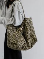 Women's Fashion Leopard Print Shopping Tote Bag, Gifts for Girlfriend, Large Capacity Lightweight Foldable Shoulder Bag, Tren...