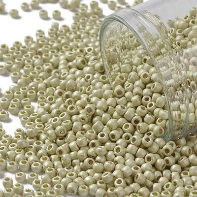 TOHO Round Seed Beads