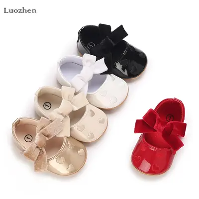 Baby Girls Cute Moccasin Shoes Heart Pattern Bow Comfortable Soft Sole PU Leather Flat Shoes Beginner Toddler Shoes Non-slip ...