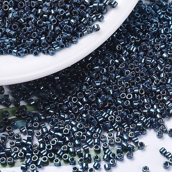 MIYUKI Delica Beads